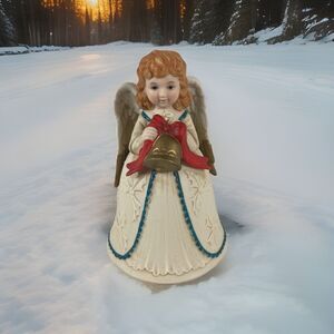 Homco Christmas Angel Bell #5105 Vintage Original Sticker Ivory Red Green Gold